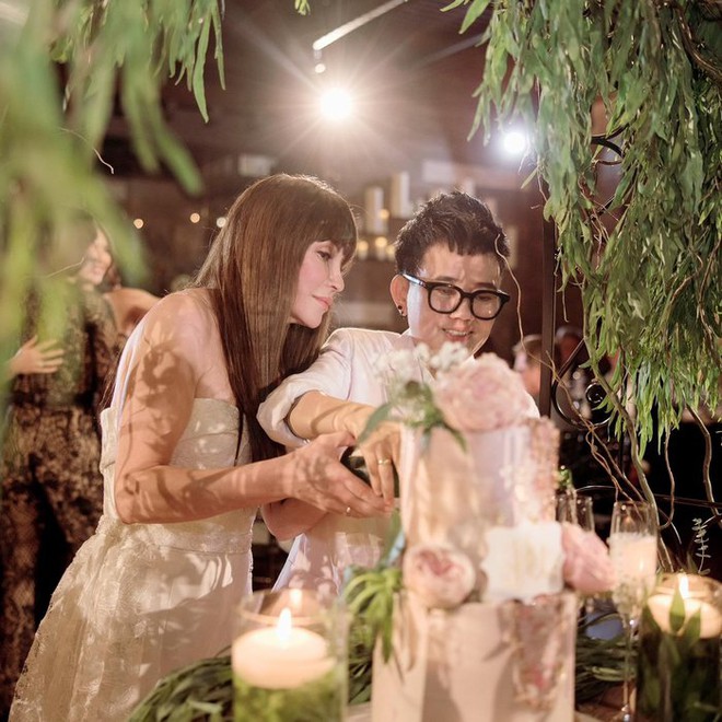 Loạt ảnh cưới lãng mạn của Thanh Hà và nhạc sĩ Phương Uyên - Ảnh 2.