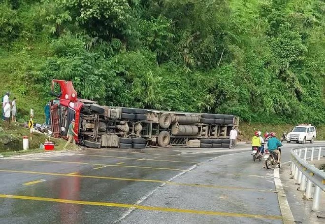 10 người chết, 11 người bị thương vì tai nạn giao thông trong ngày 2-9 - Ảnh 1.