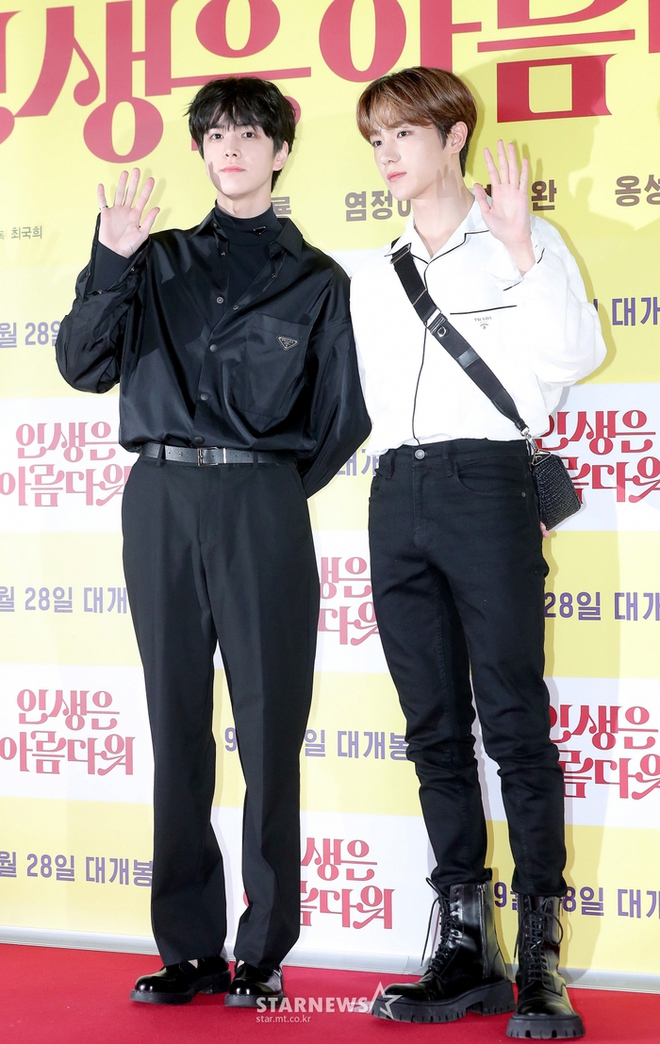 Ong Seong Wu so&aacute;i ca ng&uacute;t ng&agrave;n, Jeon So Min t&oacute;c mới dẫn đầu d&agrave;n sao khủng tại sự kiện - Ảnh 20.