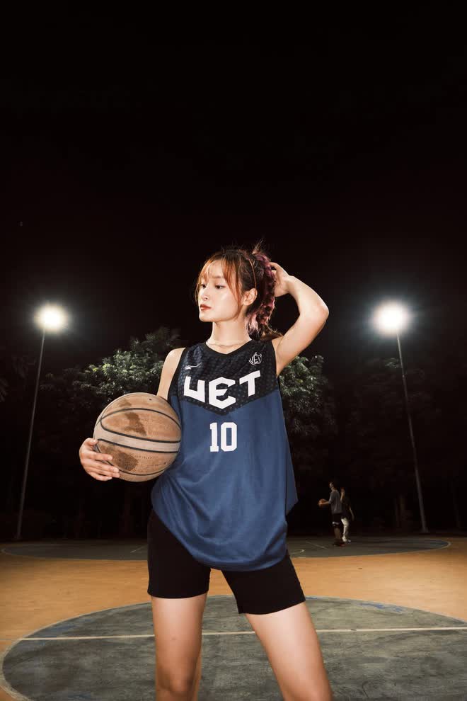 Nữ sinh Hải Phòng mê bóng rổ: Muốn phá vỡ định kiến con gái lên sân chỉ để chụp hình "sống ảo" - Ảnh 3.