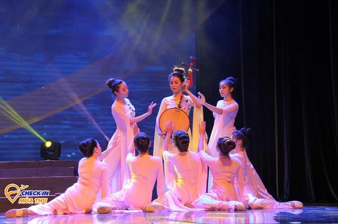 Ở Bạc Li&ecirc;u c&oacute; một nh&agrave; h&aacute;t kiến tr&uacute;c v&ocirc; c&ugrave;ng đặc biệt, lấy cảm hứng từ biểu tượng người Việt Nam - Ảnh 5.