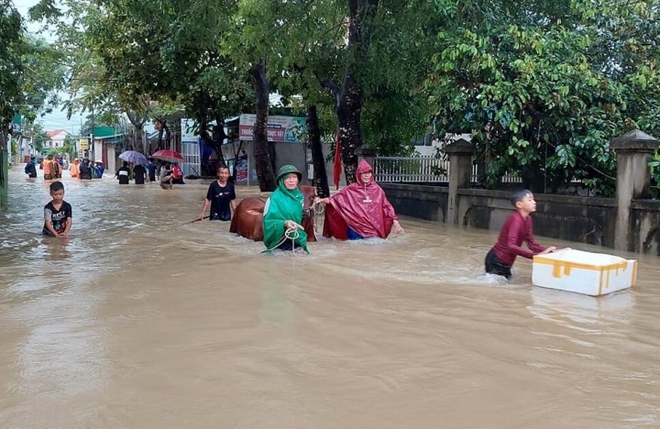 Dự báo thời tiết hôm nay 29/9: Mưa lớn bao trùm Bắc Bộ và Bắc Trung Bộ - Ảnh 1.