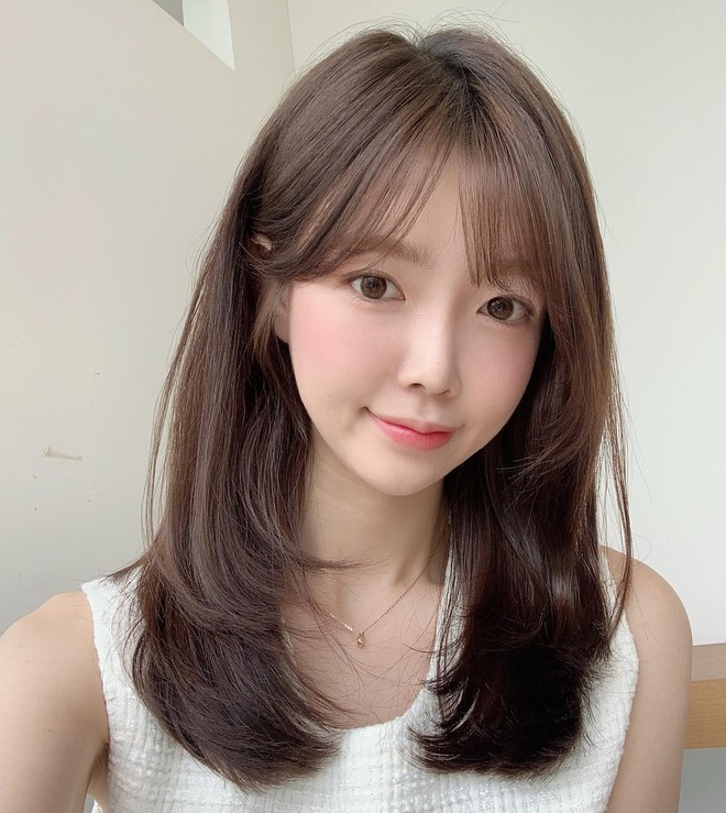 Dùng thử dòng dầu gội hữu cơ: Gội xong tóc rít nhưng bất ngờ nhất là sau khi sấy khô - Ảnh 1.
