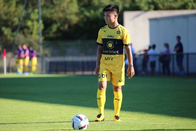 Quang Hải nhận thêm cảnh báo ở Pau FC, đánh mất lợi thế sở trường vào tay đồng đội - Ảnh 1.