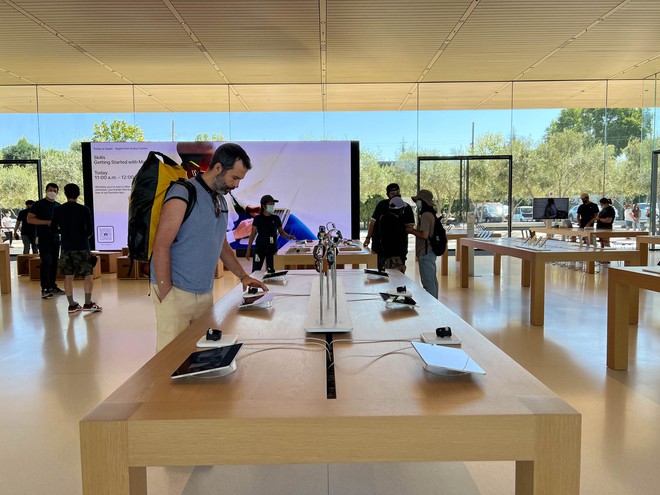 Tham quan Apple Park’s Visitor Center, nơi sẽ ra mắt iPhone 14 đêm nay - Ảnh 13.