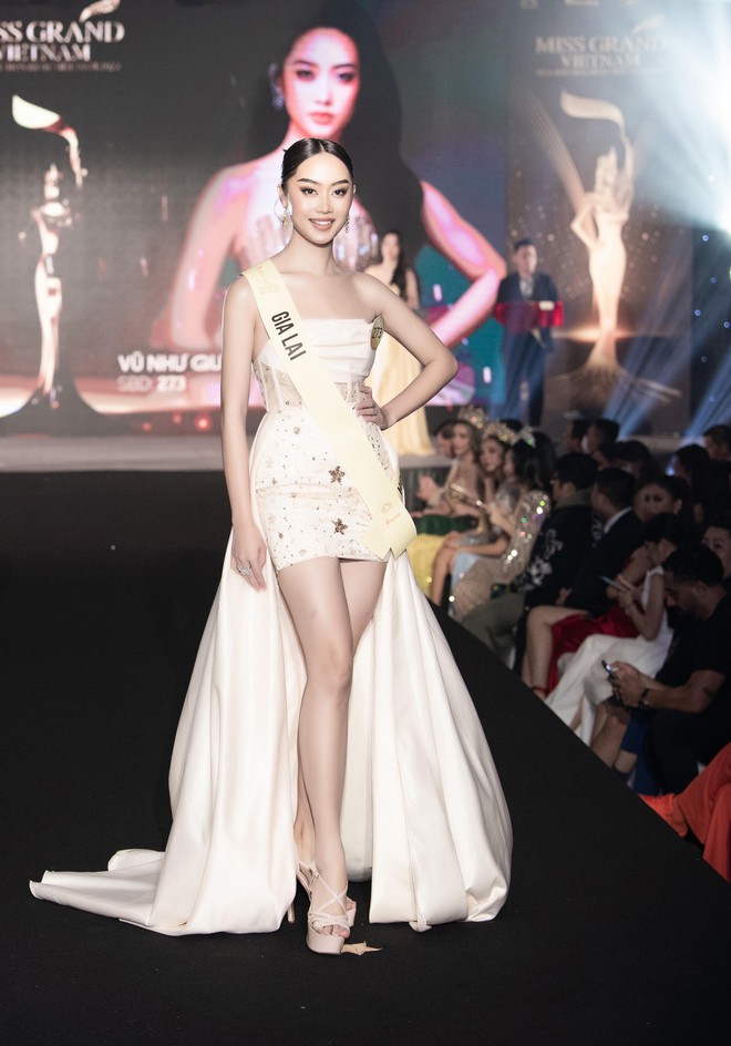 Mai Ngô, Quỳnh Châu tung chiêu catwalk độc đáo tại lễ nhận sash của Miss Grand Vietnam 2022 - Ảnh 12.