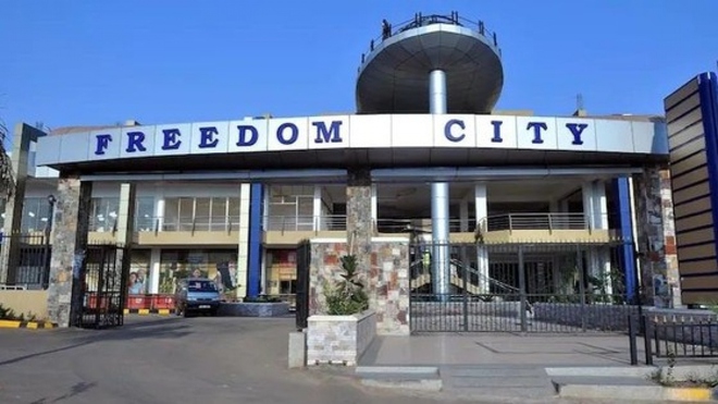Giẫm đạp trong lễ đón năm mới ở Uganda làm 9 người chết - Ảnh 1.