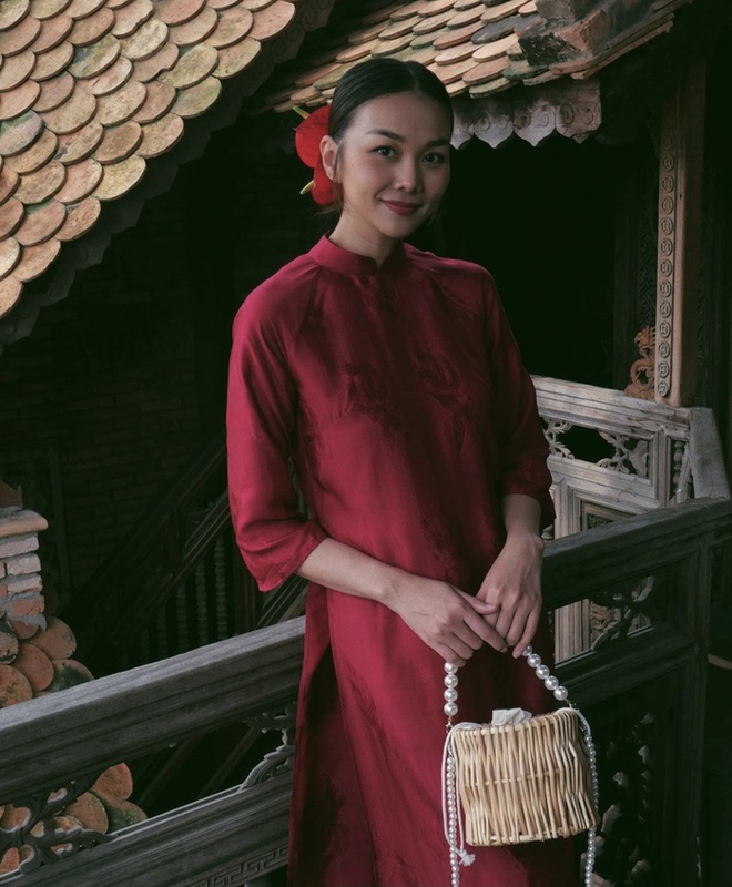 Mỹ nhân Việt lên đồ rực rỡ đón Tết Dương lịch - Ảnh 3.