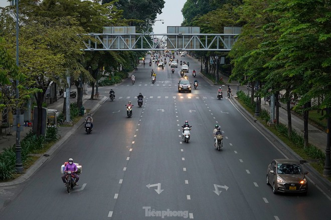 C&oacute; một TP.HCM rất kh&aacute;c trong s&aacute;ng đầu năm 2023 - Ảnh 4.