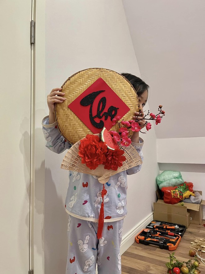 Chi 1,5 triệu mua đồ trang tr&iacute; Tết để c&oacute; ng&ocirc;i nh&agrave; rực rỡ sắc xu&acirc;n - Ảnh 5.