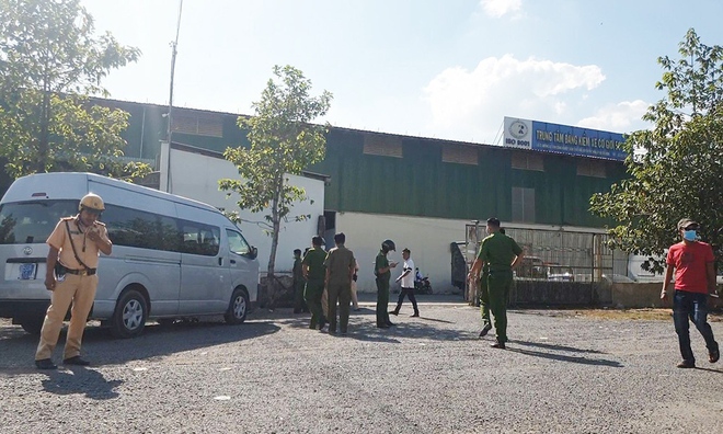 H&agrave;ng loạt trung t&acirc;m kiểm định đ&oacute;ng cửa, Bộ GTVT n&oacute;i chưa c&oacute; giải ph&aacute;p - Ảnh 3.