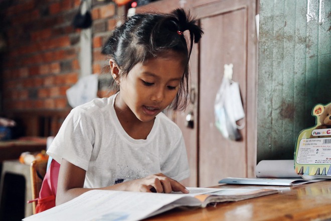 Cha bỏ, mẹ qua đời trước Tết, b&agrave; ngoại t&iacute;nh cho b&eacute; trai 5 th&aacute;ng tuổi v&igrave; kh&ocirc;ng đủ khả năng nu&ocirc;i dưỡng - Ảnh 5.