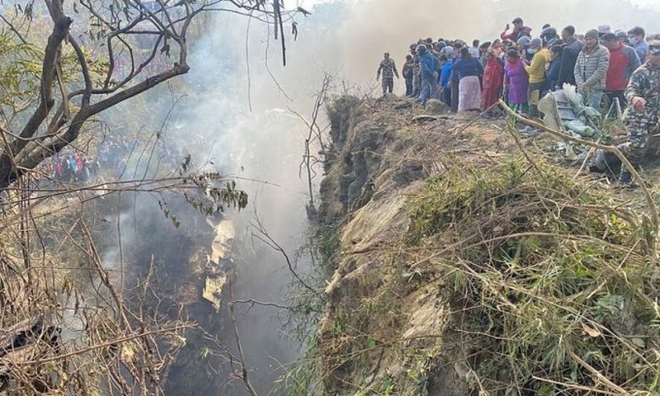 Vụ rơi m&aacute;y bay ở Nepal: To&agrave;n bộ 72 người đ&atilde; thiệt mạng - Ảnh 1.