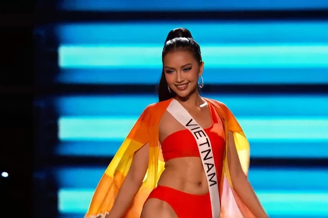 Ngọc Châu xuất hiện nổi bật, hô vang hai chữ Việt Nam tại Chung kết Miss Universe 2022 - Ảnh 5.