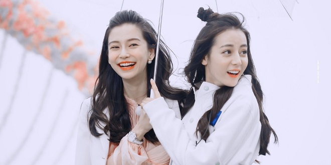 Angelababy - Địch Lệ Nhiệt Ba: Bên dịu dàng đằm thắm, bên kiêu sa sang trọng, ai mới là Dior sống trong lòng netizen? - Ảnh 1.