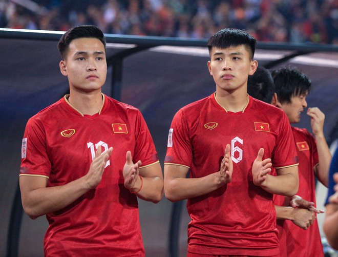 Bùi Hoàng Việt Anh tiết lộ điều nhắn nhủ với bạn thân Thanh Bình trước trận  chung kết AFF Cup