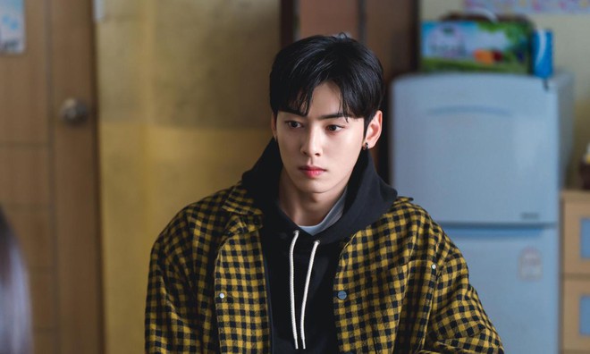 Once criticized as the dumbest on the screen, this handsome man made a sudden makeover in a new movie, and even broke the Korean TV record - Photo 3.
