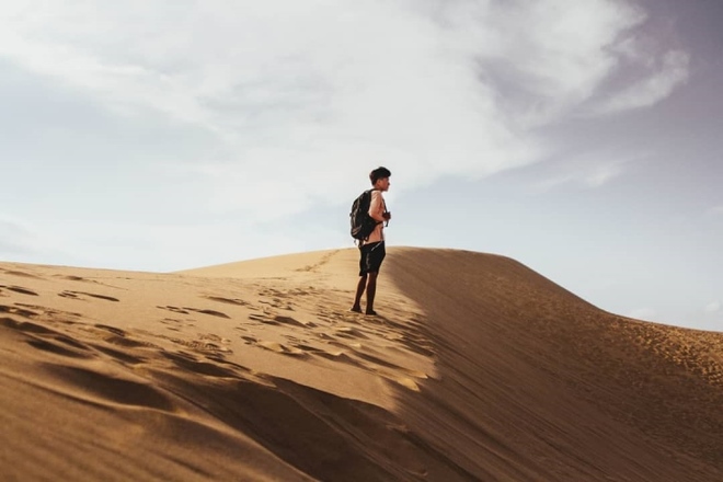 Trải nghiệm cảm giác lạc vào ‘sa mạc thu nhỏ’ với cồn cát xinh đẹp ở Quảng Bình - Ảnh 5.