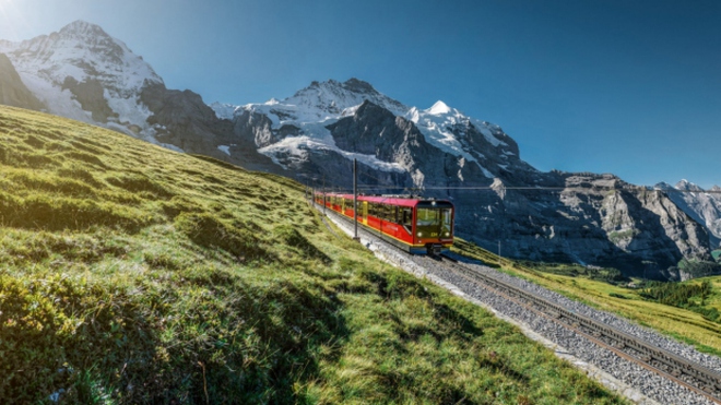 Những tuyến du lịch tàu hỏa đẹp nhất Thụy Sĩ - Ảnh 2.