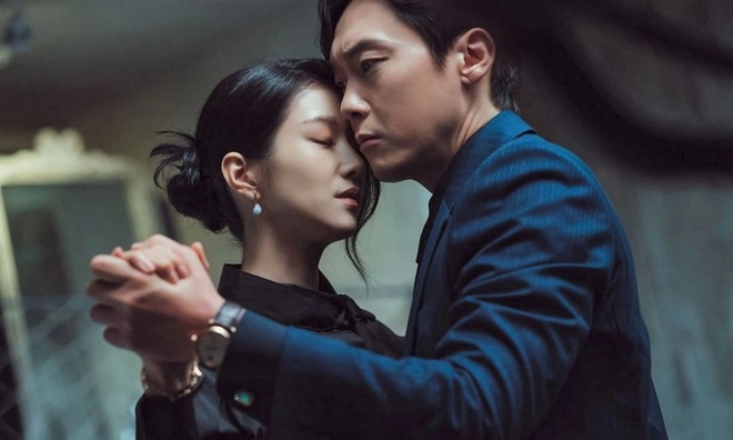 Netizen van nài Song Hye Kyo đừng giật chồng kẻ thù ở The Glory phần 2, thế nào mà Seo Ye Ji bất ngờ bị réo tên? - Ảnh 7.