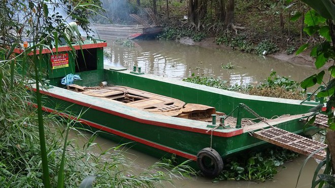 Đang cấp tập điều thiết bị đến nơi b&eacute; trai lọt trụ b&ecirc; t&ocirc;ng s&acirc;u 35m - Ảnh 1.