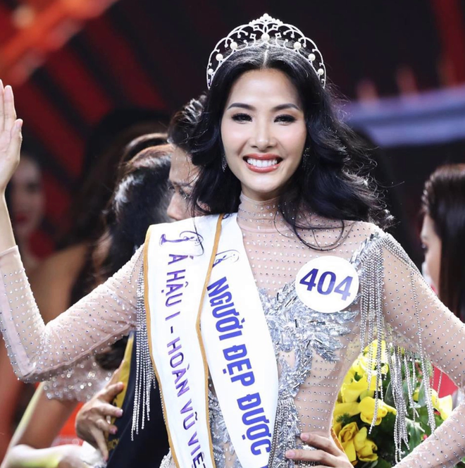 Top 3 Hoa hậu Hoàn vũ Việt Nam 2017 hiện tại: Nhan sắc thăng hạng, 1 người đẹp chuẩn bị lên chức mẹ bỉm - Ảnh 6.