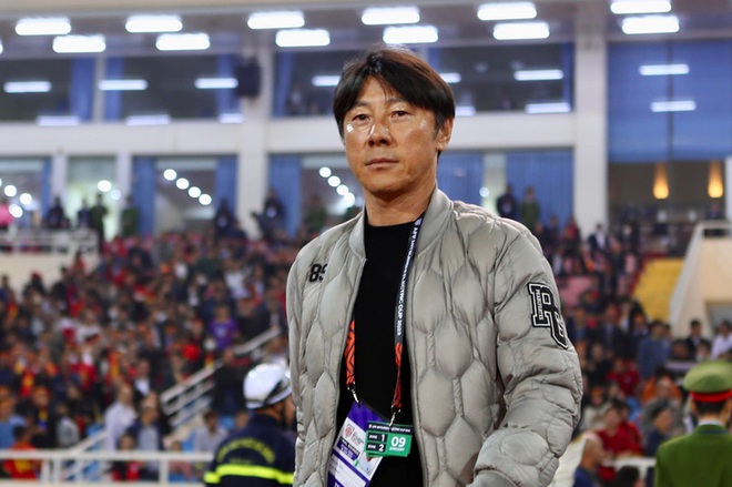HLV Shin Tae Yong: S&acirc;n Mỹ Đ&igrave;nh khiến Indonesia chơi kh&ocirc;ng tốt - Ảnh 1.
