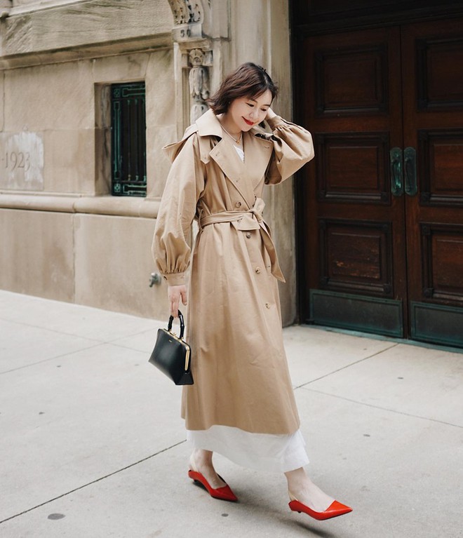 10 c&aacute;ch phối đồ với &aacute;o trench coat gi&uacute;p bạn mặc đẹp hơn - Ảnh 4.