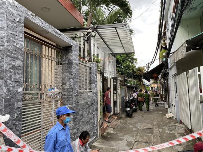 Hàng xóm nghẹn ngào kể lại vụ cháy kinh hoàng ở Đà Nẵng: Phá cổng cứu được 3 người, còn 2 cháu bé thì không qua khỏi - Ảnh 5.