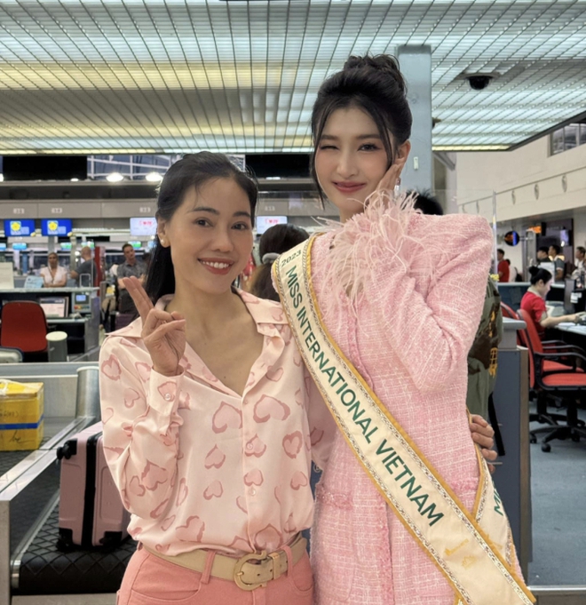 Phương Nhi lên đường chinh chiến Miss International: Nhan sắc ngọt ngào, Mai Phương - Bảo Ngọc cùng dàn hậu đến tiễn - Ảnh 9.