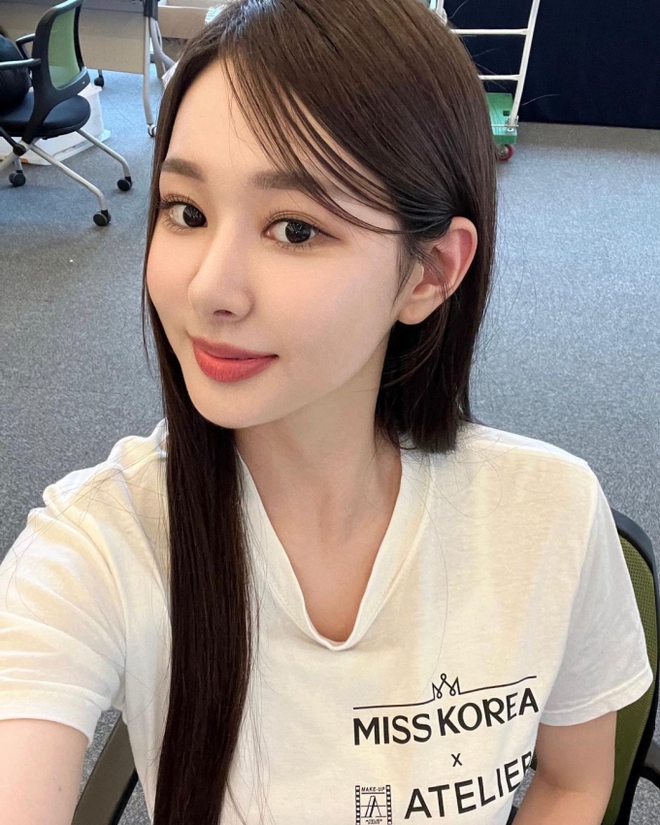 Du học sinh 21 tuổi đăng quang Hoa hậu Hàn Quốc 2023, gây tranh cãi vì ảnh đời thường khác một trời một vực - Ảnh 7.