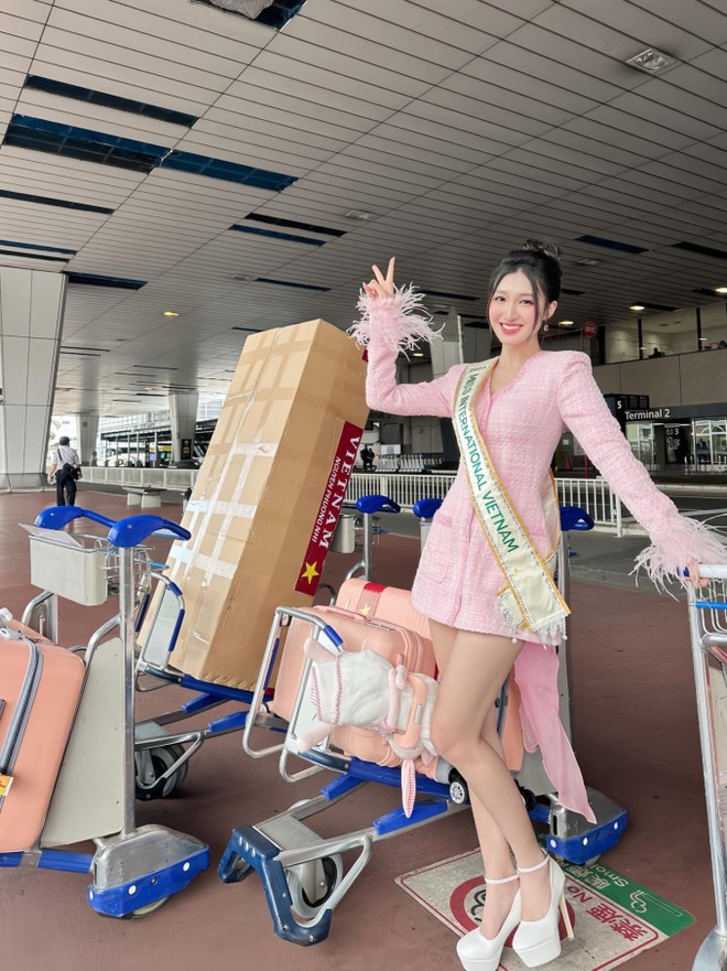 L&ecirc; Ho&agrave;ng Phương vướng tin trục trặc với Phương Nhi trước thềm Miss International v&igrave; một chi tiết - Ảnh 5.