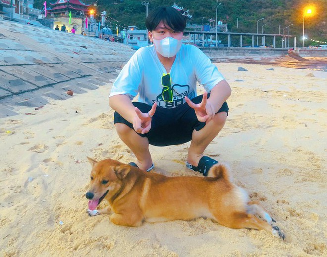 38 tuổi dọn ra biển sống, kh&ocirc;ng nh&agrave; - kh&ocirc;ng người th&acirc;n nhưng chấm dứt chuỗi ng&agrave;y ngột ngạt - Ảnh 2.
