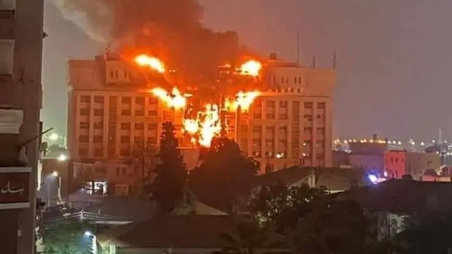 Cháy lớn tại trụ sở cơ quan an ninh ở Ai Cập - Ảnh 1.