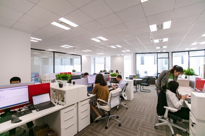 5 mẹo bố trí bàn làm việc theo phong thủy hỗ trợ sự nghiệp “thăng hoa: Thay đổi nhỏ nhưng lợi ích lớn - Ảnh 2.