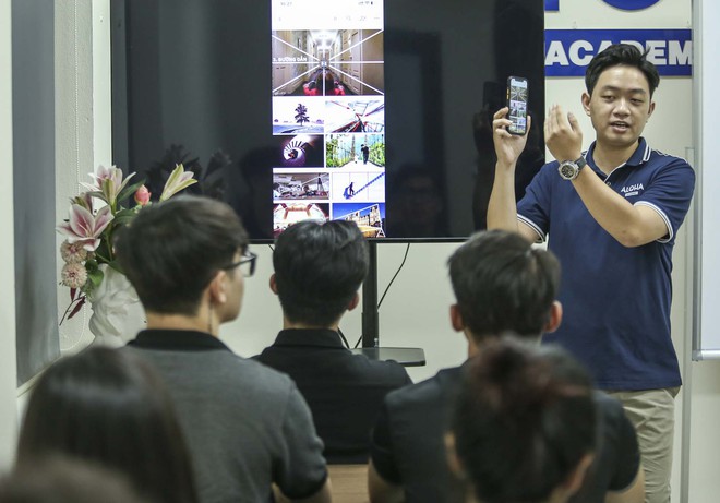Suýt bị chia tay vì chụp ảnh người yêu quá xấu, nhiều bạn trẻ ở Hà Nội chi tiền triệu đi học chụp hình bằng điện thoại - Ảnh 4.