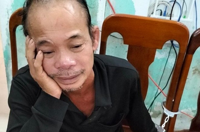 Khởi tố, bắt giam gã đàn ông say rượu, hiếp dâm cụ bà 85 tuổi ở Quảng Trị - Ảnh 1.