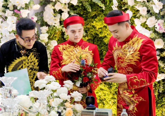 Dàn sính lễ của Hà Trí Quang và bạn trai trong lễ ăn hỏi: Tiền mặt 2 tỷ, nhẫn kim cương chưa khủng bằng món này? - Ảnh 2.