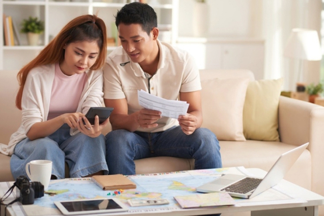 Lương 50 triệu nhưng chỉ đưa vợ 20 triệu: Đ&agrave;n &ocirc;ng n&ecirc;n đ&oacute;ng g&oacute;p bao nhi&ecirc;u tiền để kh&ocirc;ng bị mất trắng? - Ảnh 3.