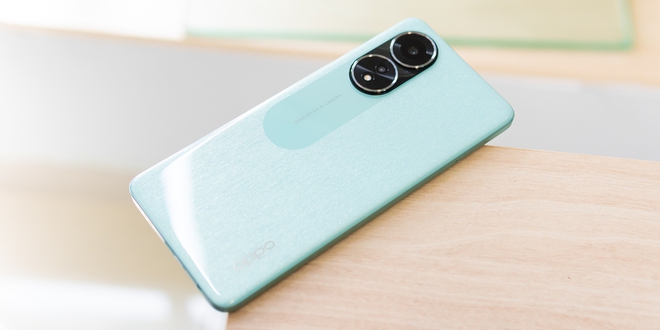 Loạt smartphone b&aacute;n chạy trong th&aacute;ng 9: Đa số l&agrave; m&aacute;y Android tầm trung, một mẫu iPhone đời cũ g&acirc;y bất ngờ - Ảnh 2.