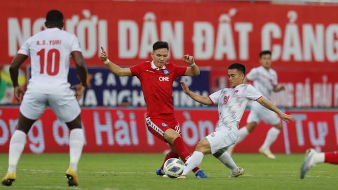CLB Hải Phòng thắng kịch tính đội bóng Malaysia - Ảnh 1.