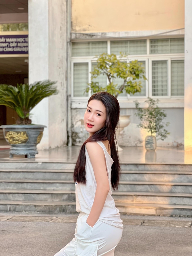 Nữ sinh 2K1 thủ vai con gái ông trùm trong phim Việt hot nhất hiện tại - Ảnh 6.