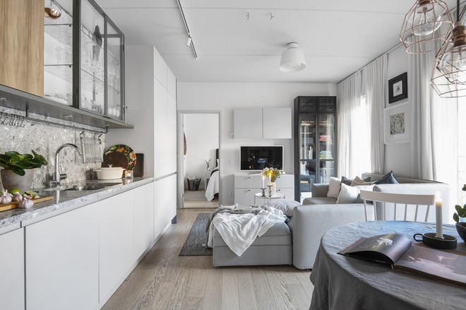 Căn hộ 54m2 c&oacute; ban c&ocirc;ng nối từ ph&ograve;ng kh&aacute;ch sang ph&ograve;ng ngủ si&ecirc;u tho&aacute;ng - Ảnh 5.