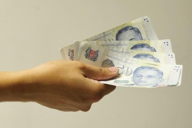 &ldquo;Si&ecirc;u lừa&rdquo; cuỗm gần triệu đ&ocirc; của nhiều người t&igrave;nh qua mạng d&ugrave; chưa bao giờ gặp mặt - Ảnh 1.