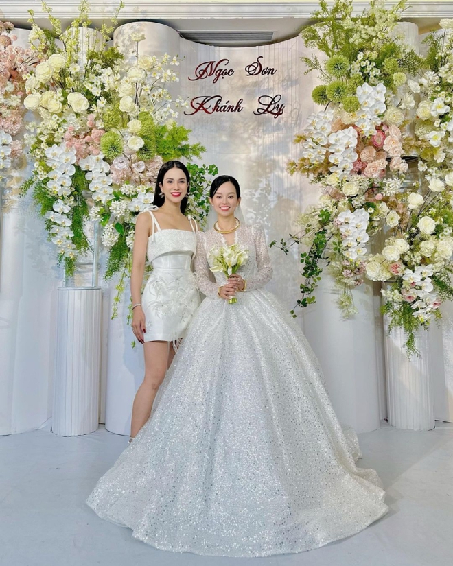 Diệp Lâm Anh xúc động khi chia sẻ hình ảnh Ly Kute cưới, netizen nhắn nhủ: Chị cũng sẽ được hạnh phúc như thế - Ảnh 3.