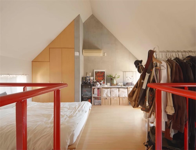 Vợ chồng Nhật Bản r&uacute;t hết tiền tiết kiệm mua căn nh&agrave; th&ocirc; rộng 58m2 để trồng c&acirc;y, nội thất cũng tối giản hết mức - Ảnh 10.