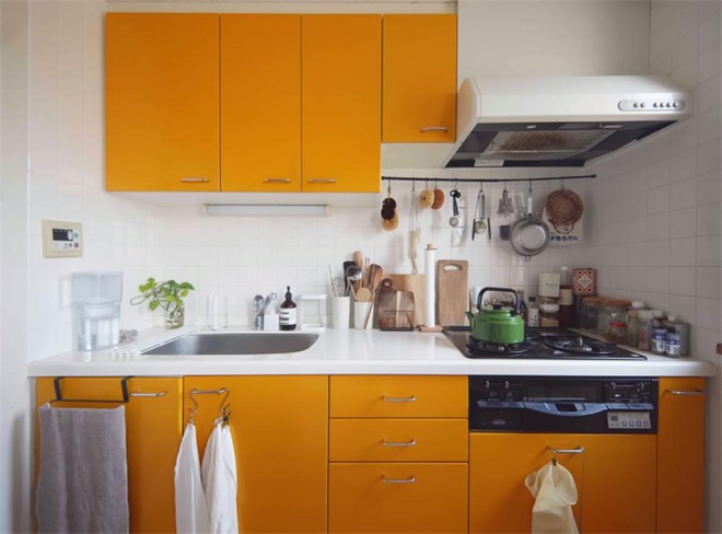 Vợ chồng Nhật Bản r&uacute;t hết tiền tiết kiệm mua căn nh&agrave; th&ocirc; rộng 58m2 để trồng c&acirc;y, nội thất cũng tối giản hết mức - Ảnh 7.