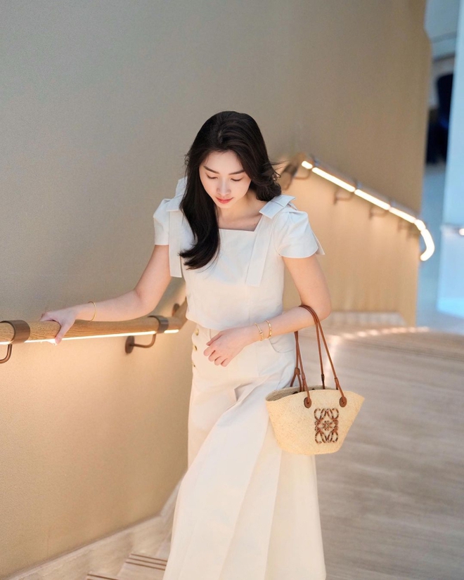 Đặng Thu Thảo khoe nhan sắc nhẹ nh&agrave;ng, chuẩn phong th&aacute;i n&agrave;ng d&acirc;u h&agrave;o m&ocirc;n - Ảnh 4.