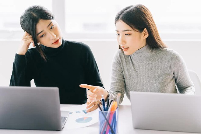 Tại sao bạn c&oacute; thể chi ti&ecirc;u nhiều hơn bạn nghĩ sau khi nghỉ hưu? - Ảnh 1.