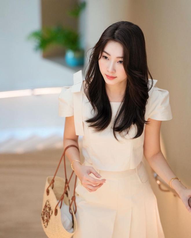 Đặng Thu Thảo khoe nhan sắc nhẹ nh&agrave;ng, chuẩn phong th&aacute;i n&agrave;ng d&acirc;u h&agrave;o m&ocirc;n - Ảnh 2.